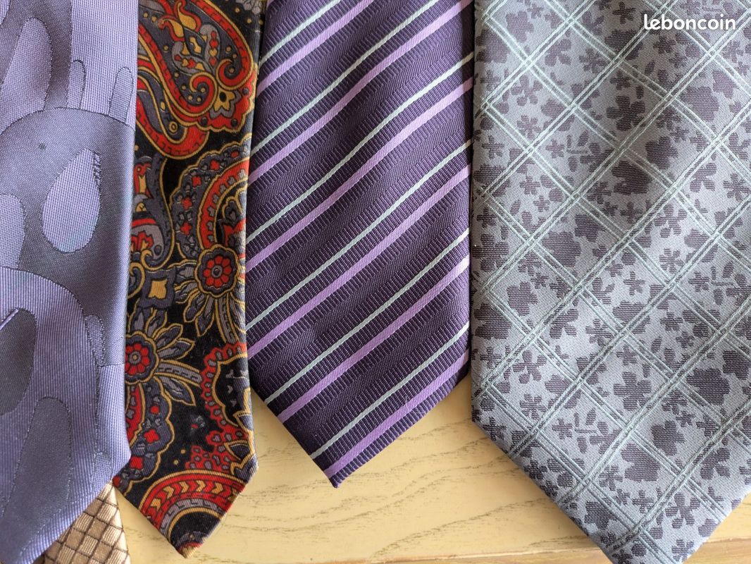 Lot De 3 Cravates Missoni Neuves - 100% Soie Italie - Encore Emballées (mais D'occasion)