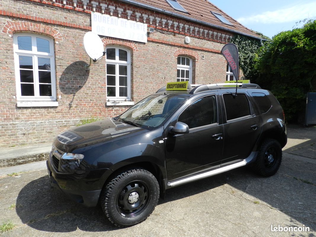 Duster 4x4 PRESTIGE ESSENCE 105 CV - 1.6 L / 16V MOTEUR TRES FIABLE - EQUIPE PNEUS BLACK STAR ALL TERRAIN NEUFS (image 1)