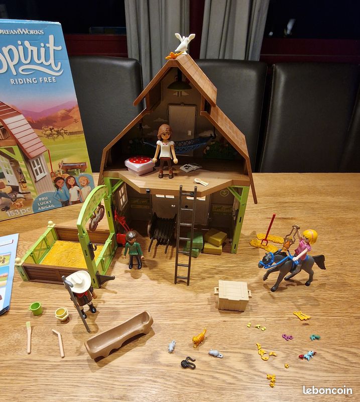 Lucky Pru Spirit Riding Free Playmobil Set Pru Spirit Playmobil Sets PLAYMOBIL Spirit Riding Free Pru Chica Linda With  Horse Stall