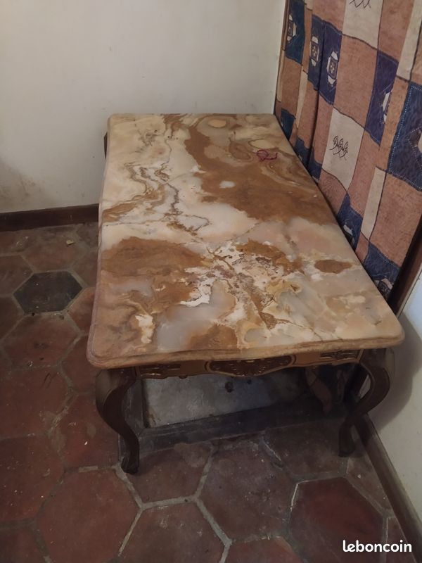 Table basse en marbre (image 1)