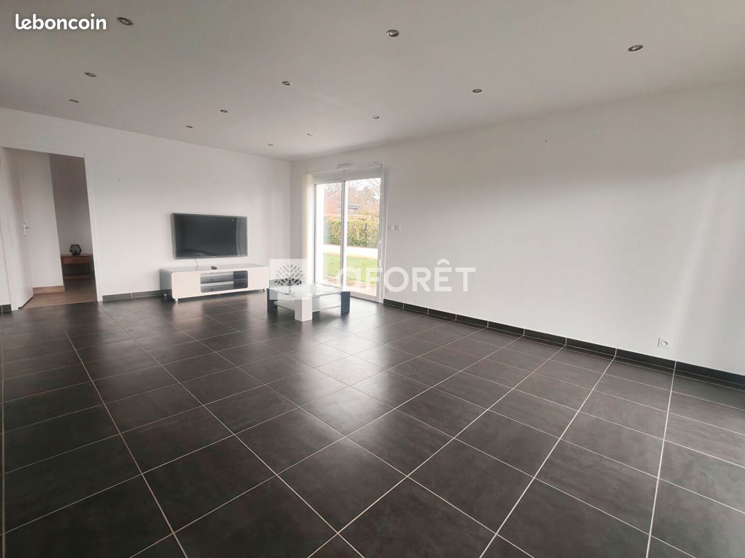 Maison 4 pièces 89 m² · à Treffiagat · 89 m² · 1 150 €/mois
