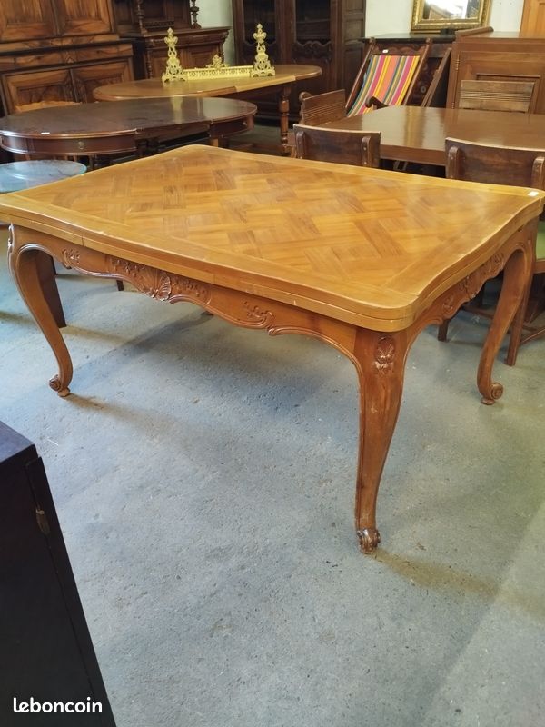 Table style Louis XV (image 1)