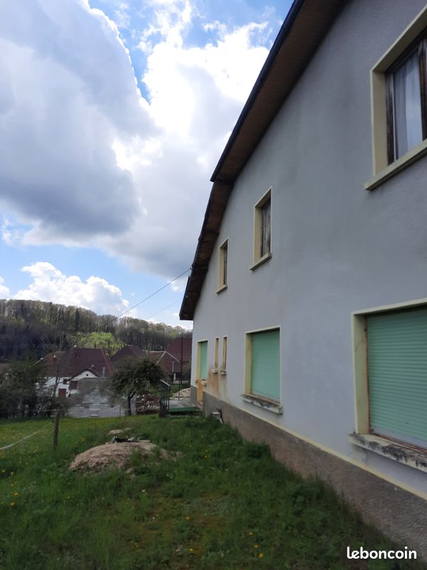 Maison 10 pièces 500 m² · à Chapelle-d'Huin · 500 m² · 560 000 €