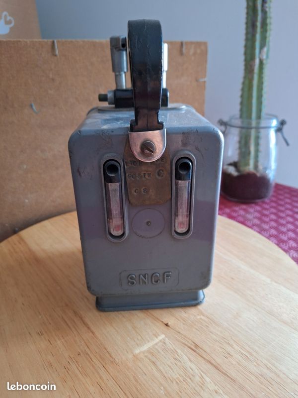 Lampe de cheminot vintage (image 3)