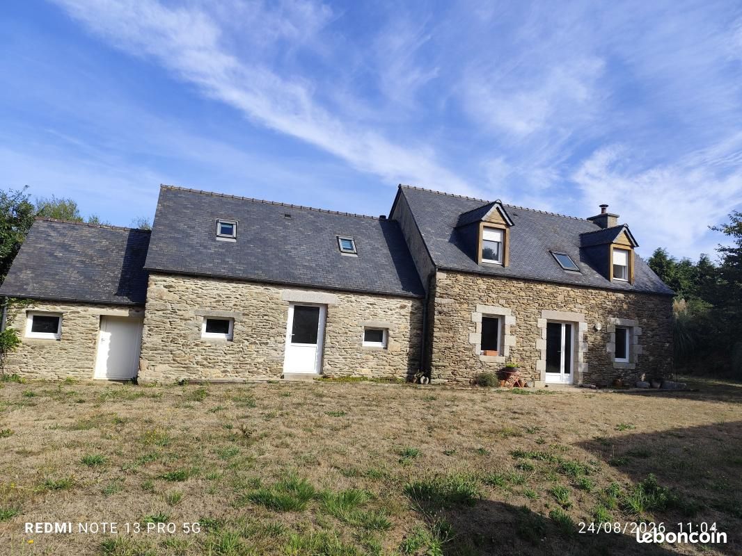 Maison 5 pièces 125 m² · à Plougourvest · 125 m² · 750 €/mois