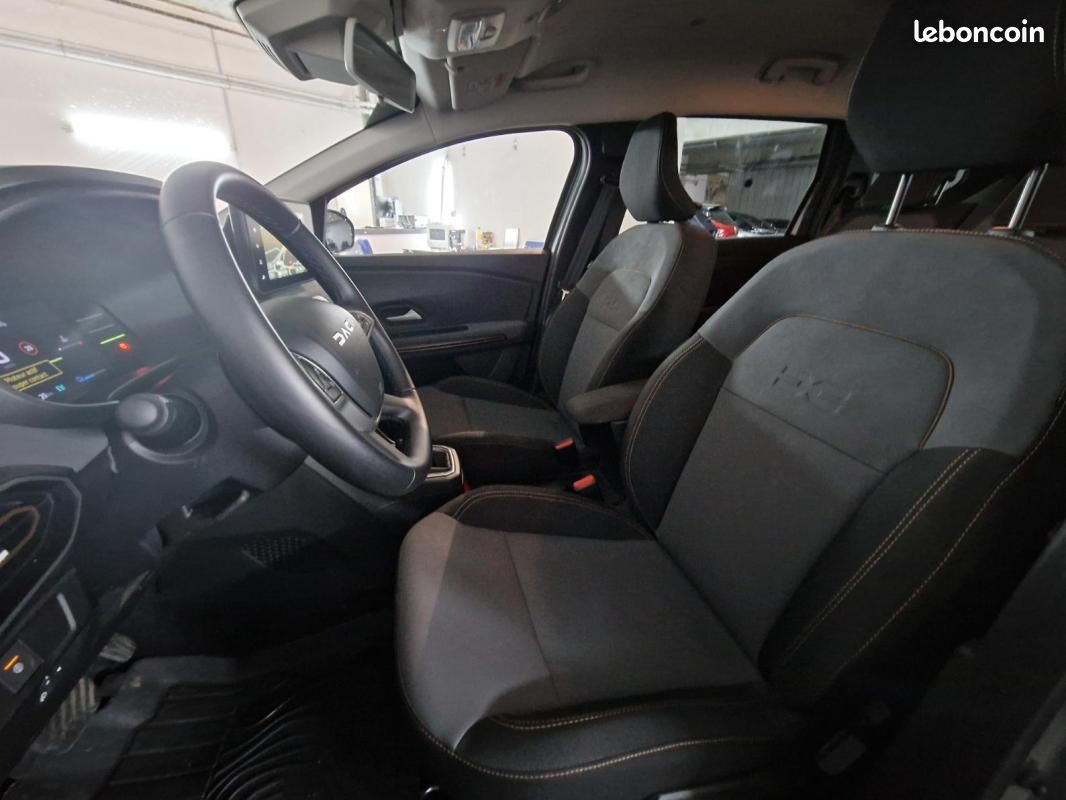Dacia Jogger Hybrid 140 7 places GSR2 Extreme (image 15)