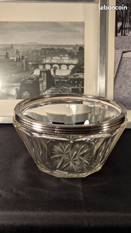Ancien Saladier Coupe à Fruits En Cristal Ciselé Avec Monture Argent Massif - État Occasion Très Bon