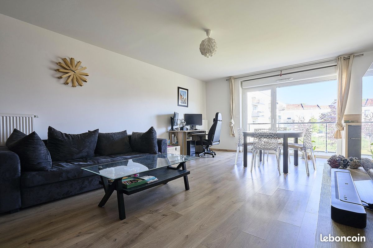 Appartement 3 pièces 67 m² · à La Madeleine · 67 m² · 250 000 €