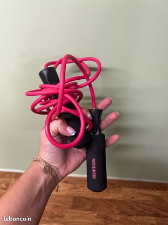Corde à Sauter Speed Rose – Ajustable, Câble Acier Gainé Ø2,5 Mm, Ultra-légère, Manche Ergonomique, Idéale Pour Doubles Unders