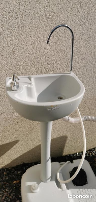 Évier Portable Camping YITAMOTOR – 17L – Station Lavage Mains Avec Sac – Neuf