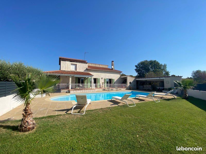 Maison 6 pièces 200 m² · à Clamart · 200 m² · 530 000 €
