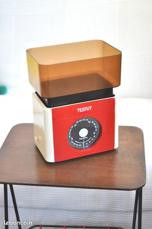 Balance De Cuisine Testut Vintage Rouge, 5kg, Fabriquée En France, Très Bon état