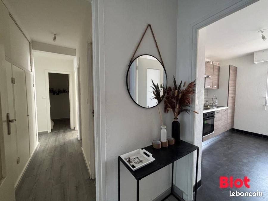 Appartement 4 pièces 65 m² · à Brest · 65 m² · 880 €