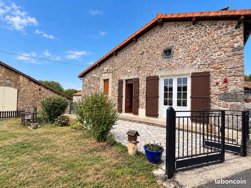 Maison 5 pièces 90 m² · à Confolens · 90 m² · 119 460 €