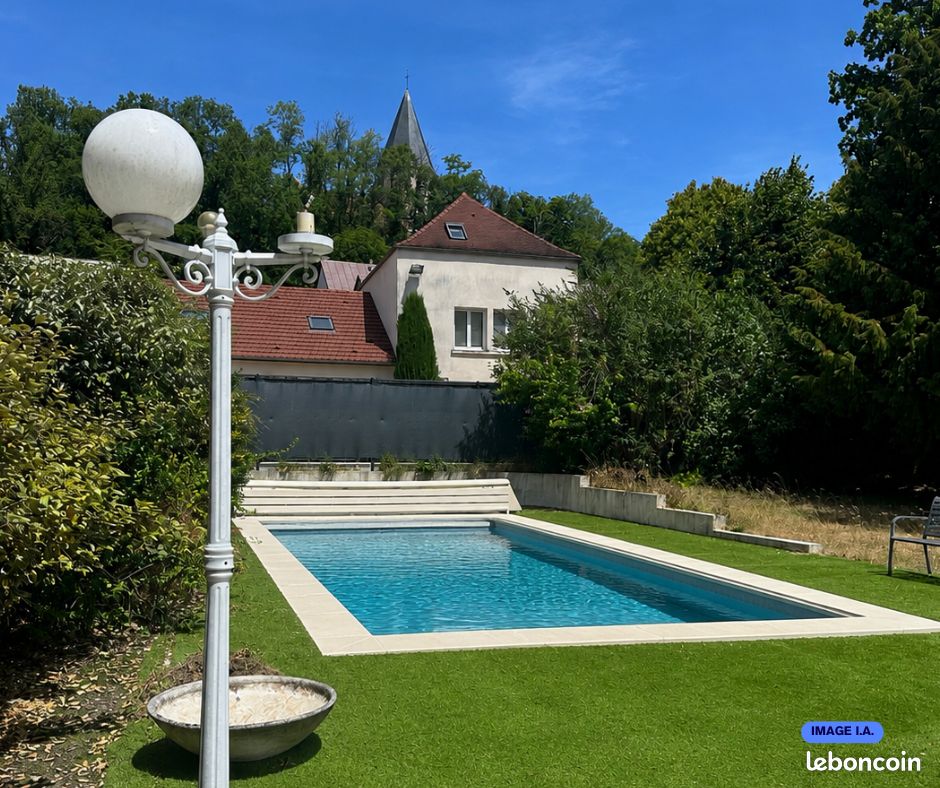 Maison 9 pièces 247 m² · à Fontaine-lès-Dijon · 247 m² · 749 000 €