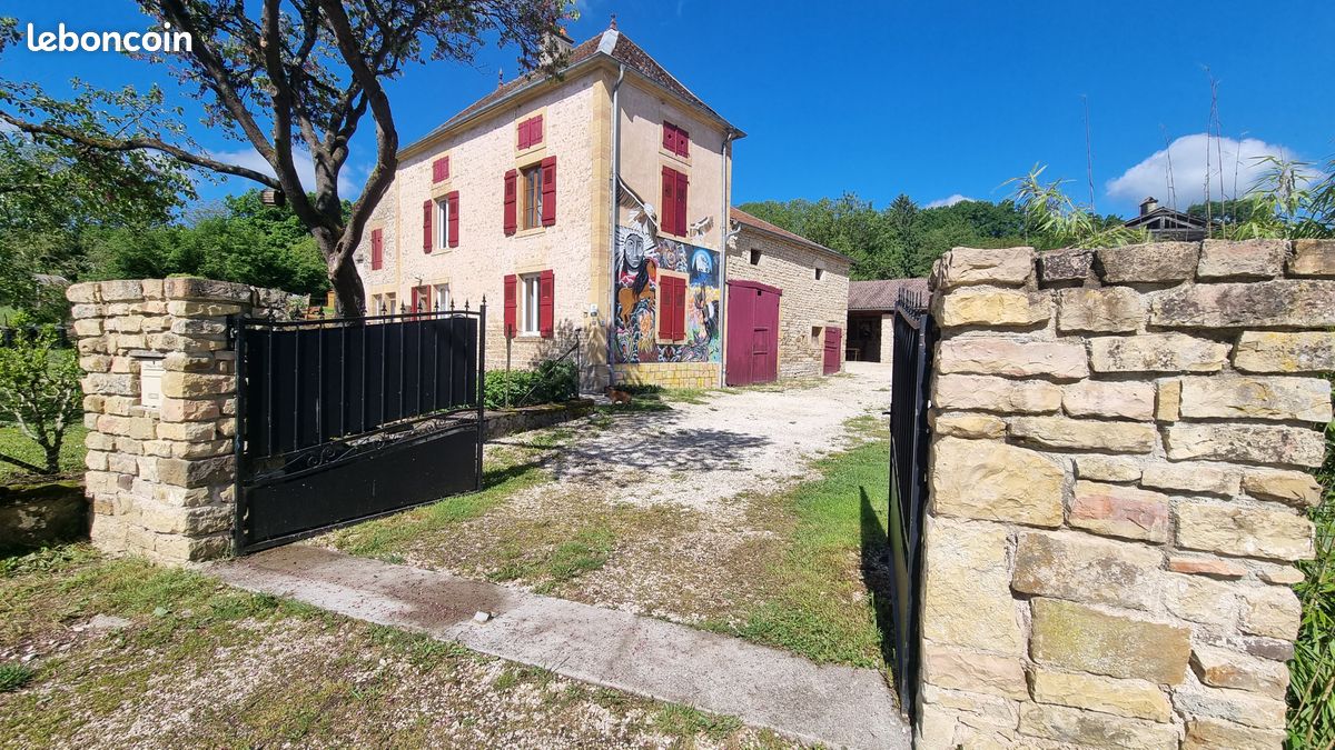 Maison 5 pièces 104 m² · à Pisseloup · 104 m² · 249 000 €