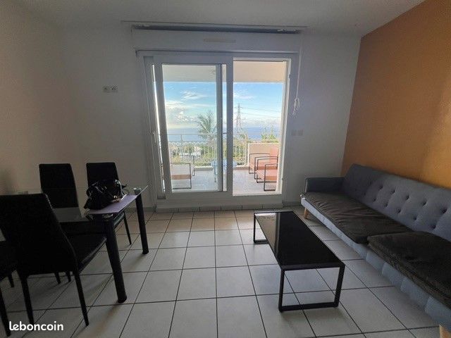 Appartement 2 pièces 48 m² · à Saint-Denis · 48 m² · 820 €