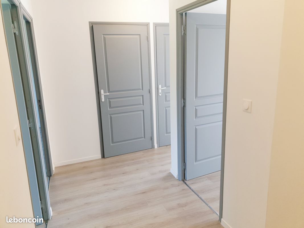 Maison 5 pièces 98 m² · à Douchy-les-Mines · 98 m² · 885 €