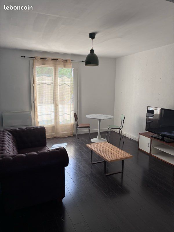 Appartement 3 pièces 68 m² · à Salon-de-Provence · 68 m² · 950 €/mois