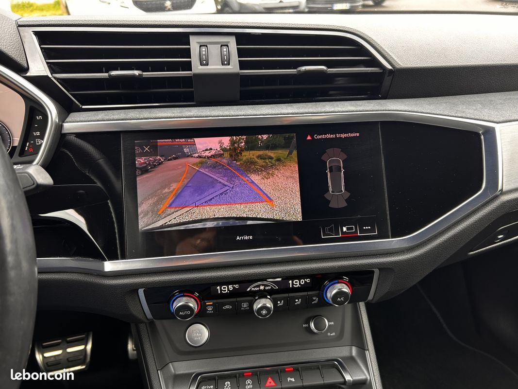 Audi Q3 35 TDI 150CH S LINE S TRONIC 7 (image 12)