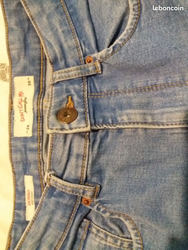 Jean Skinny Jennyfer Taille 38 (image 3)