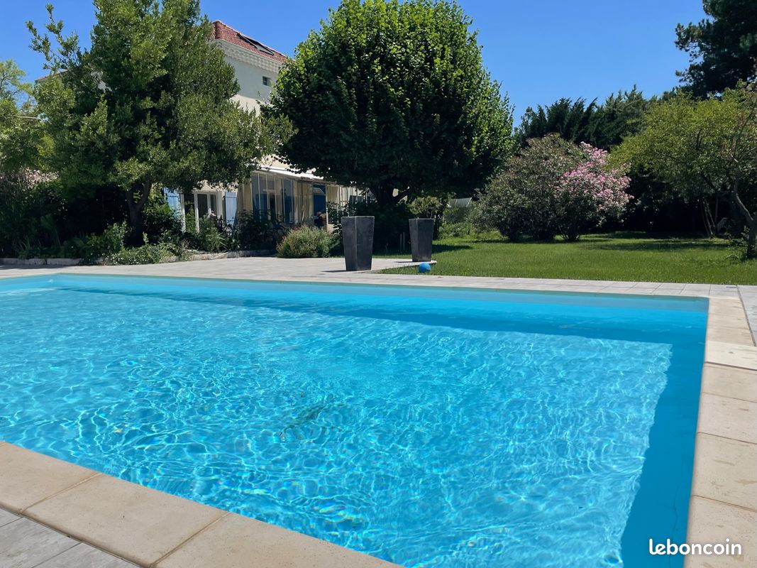 Maison 12 pièces 285 m² · à Montélimar · 285 m² · 649 000 €
