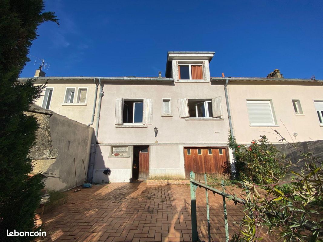 Maison 135 m² · à Arnage · 135 m² · 157 500 €