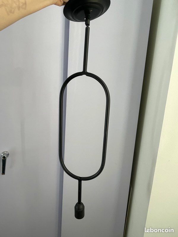 Suspension (image 1)