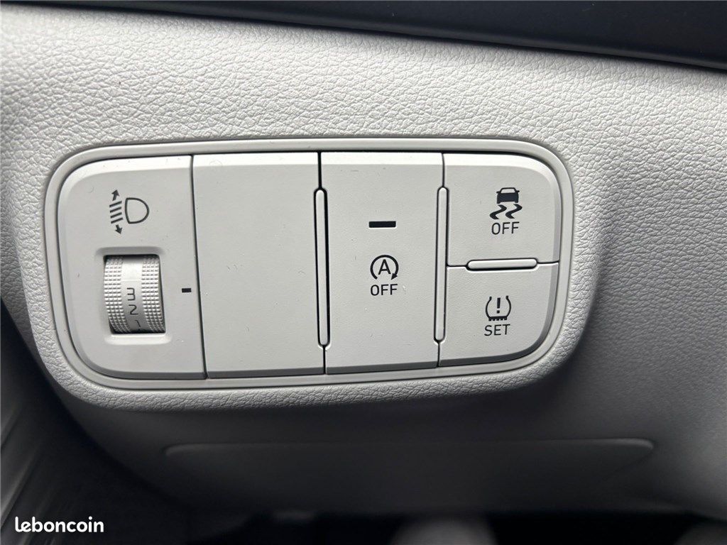 Hyundai i20 III 1.0 T-GDI 100 DCT-7 Intuitive (image 26)
