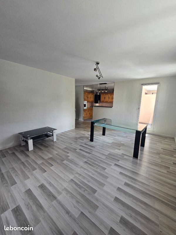 Appartement 3 pièces 75 m² · à Pontault-Combault · 75 m² · 229 500 €