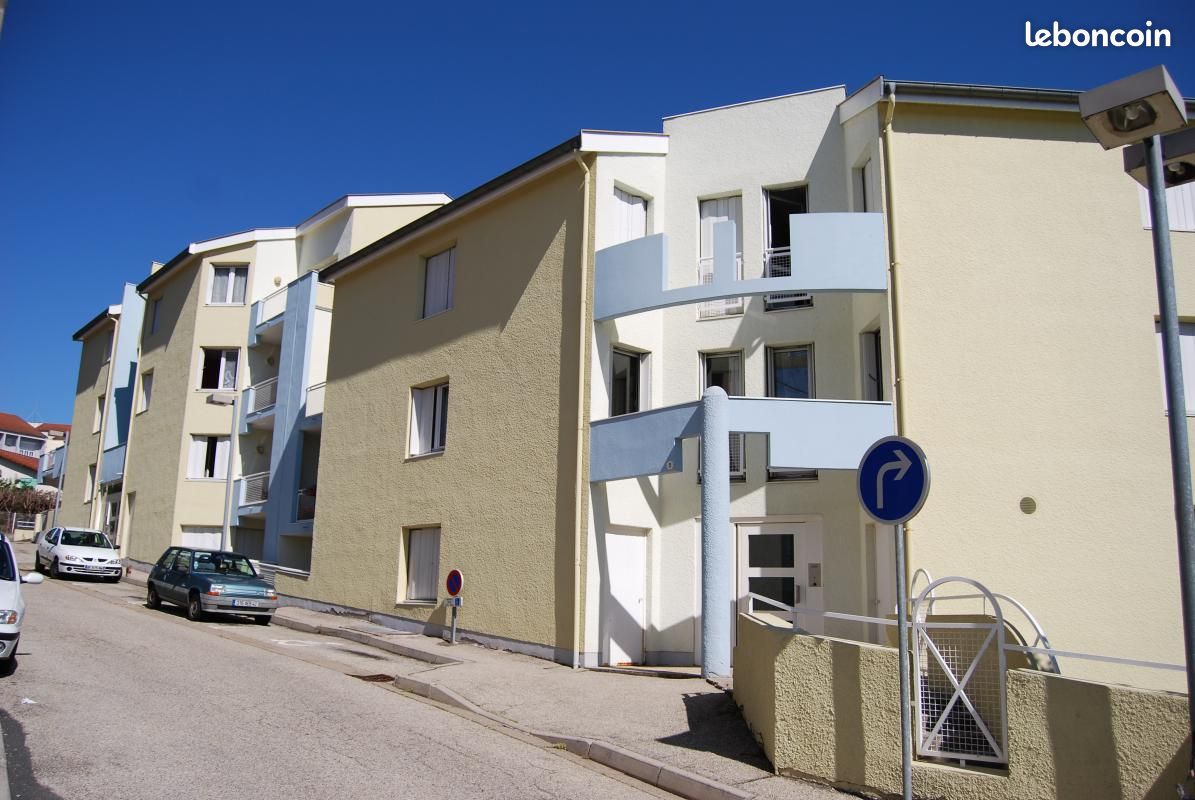 Appartement 3 pièces 74 m² · à Roche-la-Molière · 74 m² · 516 €/mois