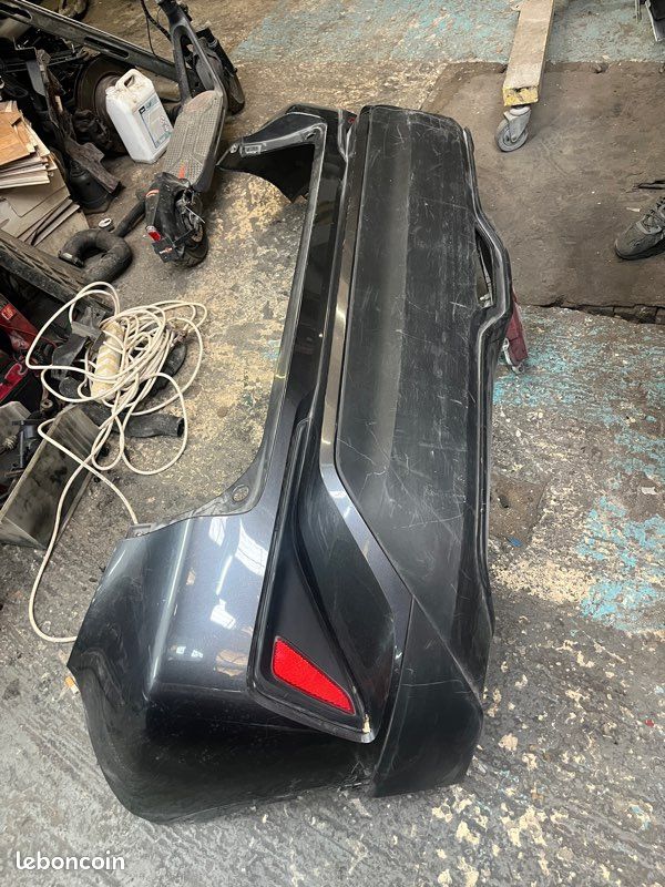 Pare choc arrière C-HR (image 1)