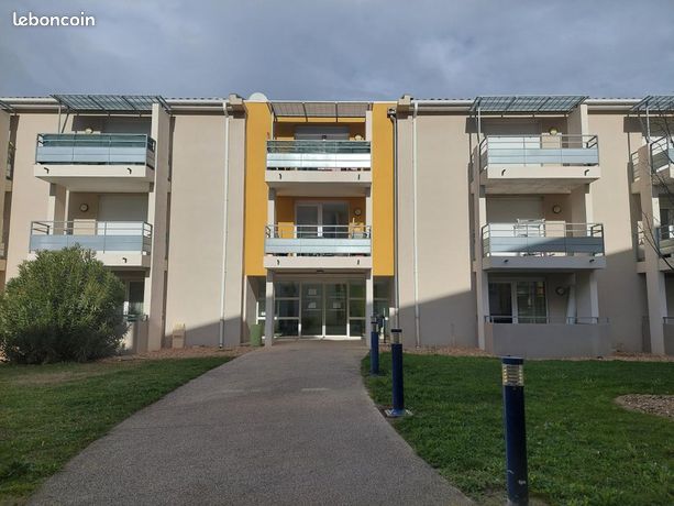 Studio 1 pièce 30 m²
