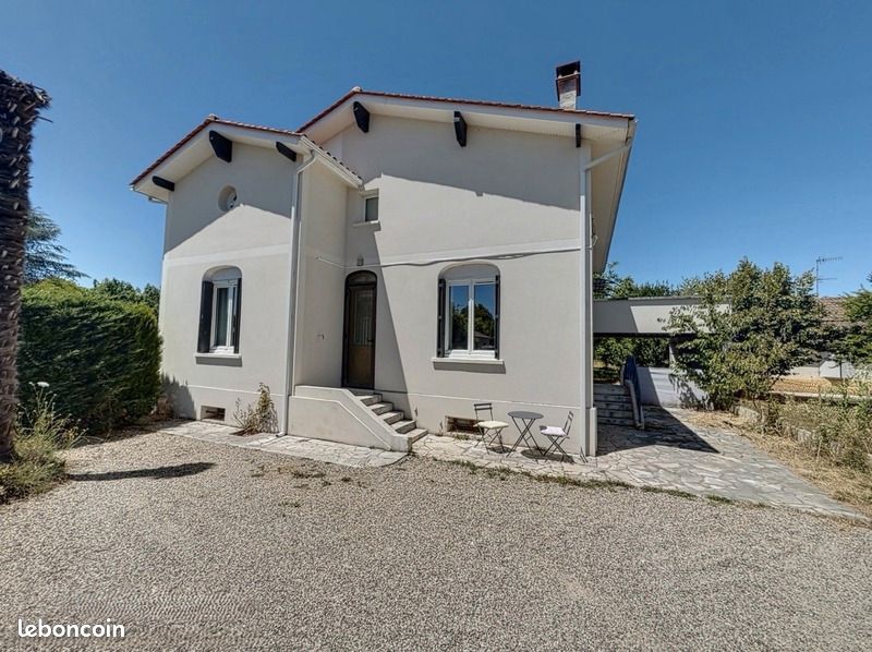 Maison 7 pièces 154 m² · à Bergerac · 154 m² · 283 500 €
