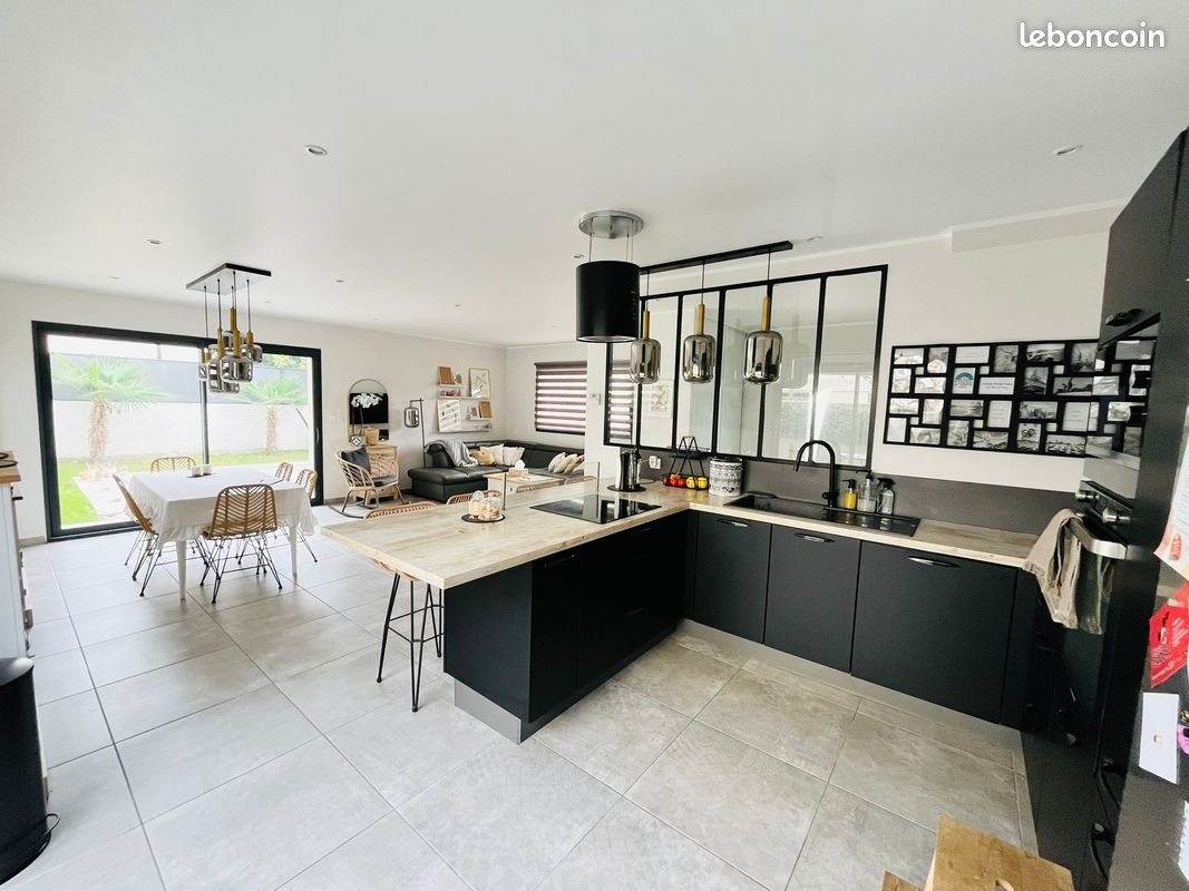 Maison 6 pièces 140 m² · à Champ-sur-Drac · 140 m² · 465 000 €
