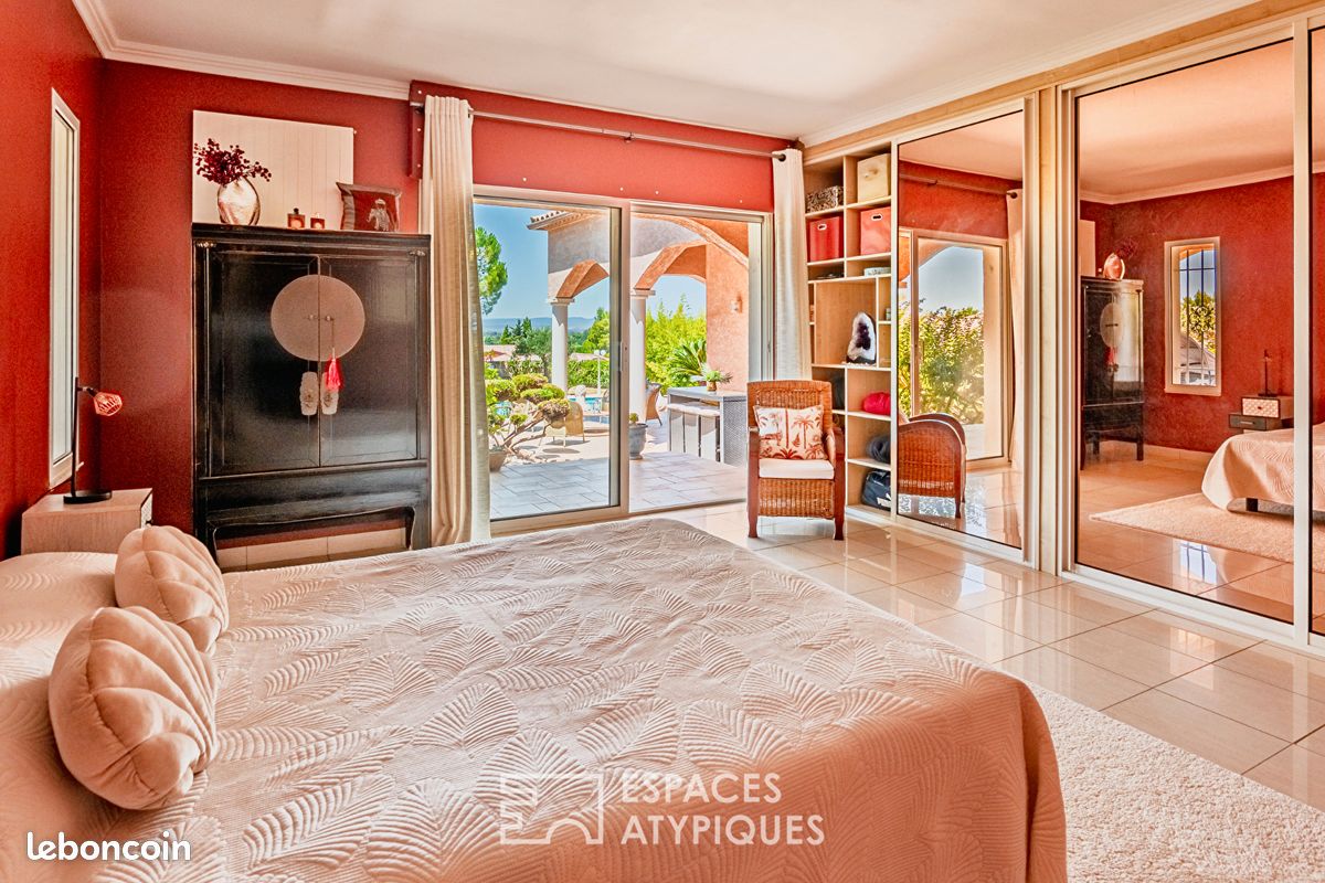 Villa 8 pièces 370 m² (image 8)