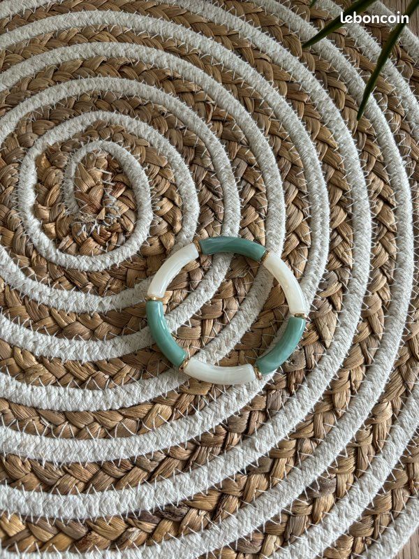 Bracelet perles incurvées (image 3)