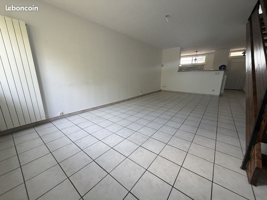 Appartement 3 pièces 83 m² · à Lespinasse · 83 m² · 138 000 €