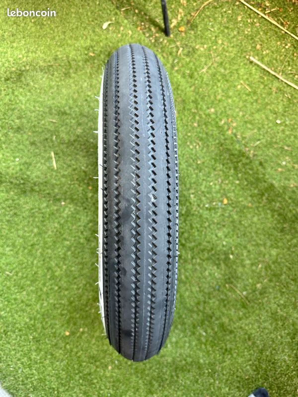 Pneu Fatbike E-Speedster 20 x 4.00 Noir 102-40 Pneu Fatbike E-Speedster 20 x 4.00 Noir 102-40
