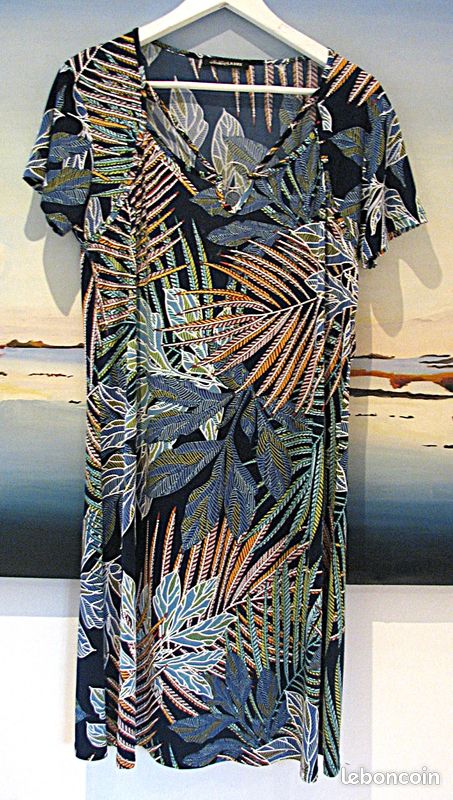 Robe d'été imprimée feuillage multicolore manches courtes taille