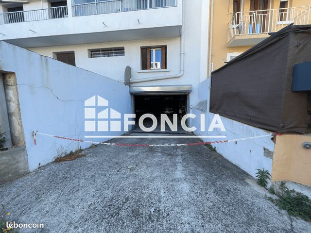 Parking 60 m² Toulon (image 5)
