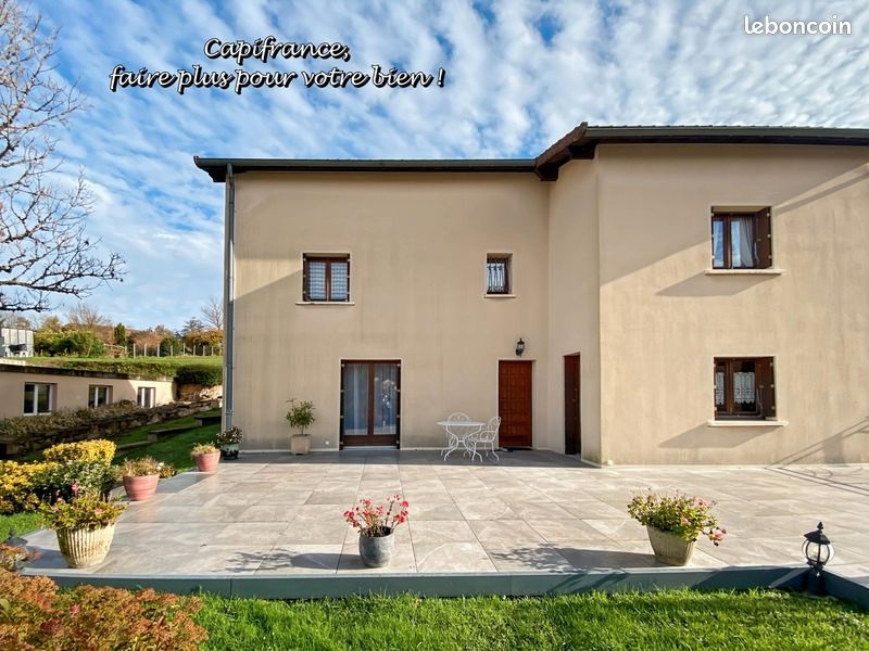 Maison 5 pièces 151 m² · à Belmont-de-la-Loire · 151 m² · 245 000 €