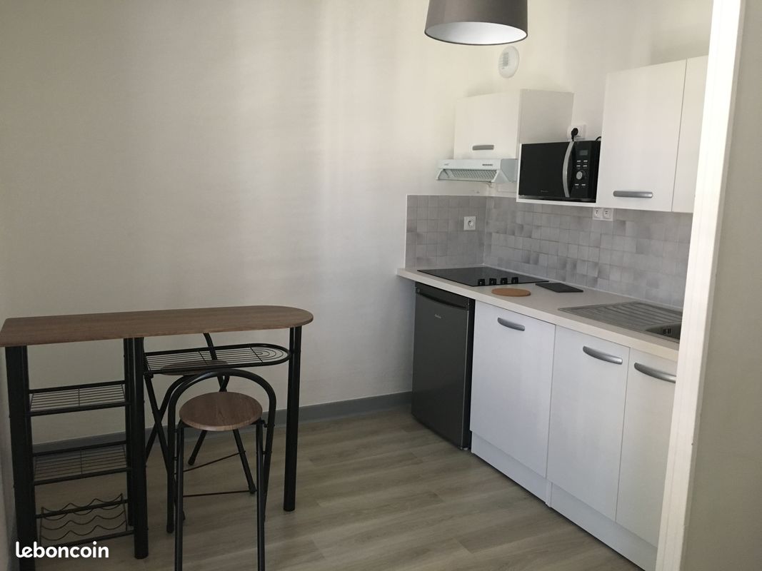 Appartement 1 pièce 25 m² · à Périgueux · 25 m² · 450 €