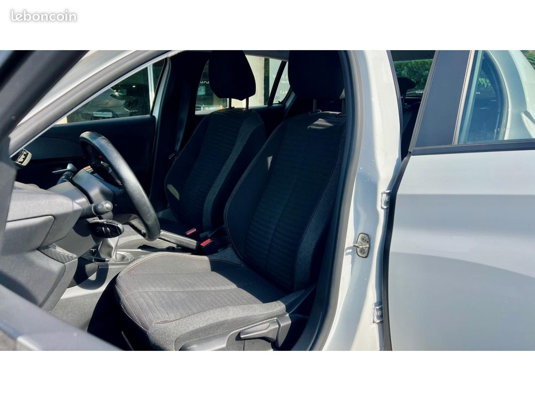 PEUGEOT 208 1.2i PureTech 12V S&S - 75 II 2019 BERLINE Active PHASE 1 (image 16)