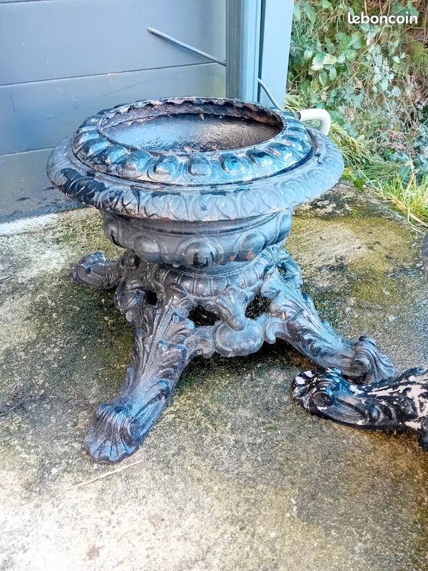 2 vasques en fonte (image 1)