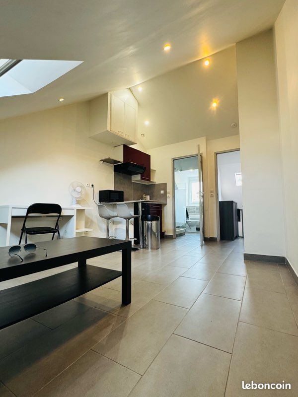 Appartement 1 pièce 22 m² · à Orléans · 22 m² · 480 €