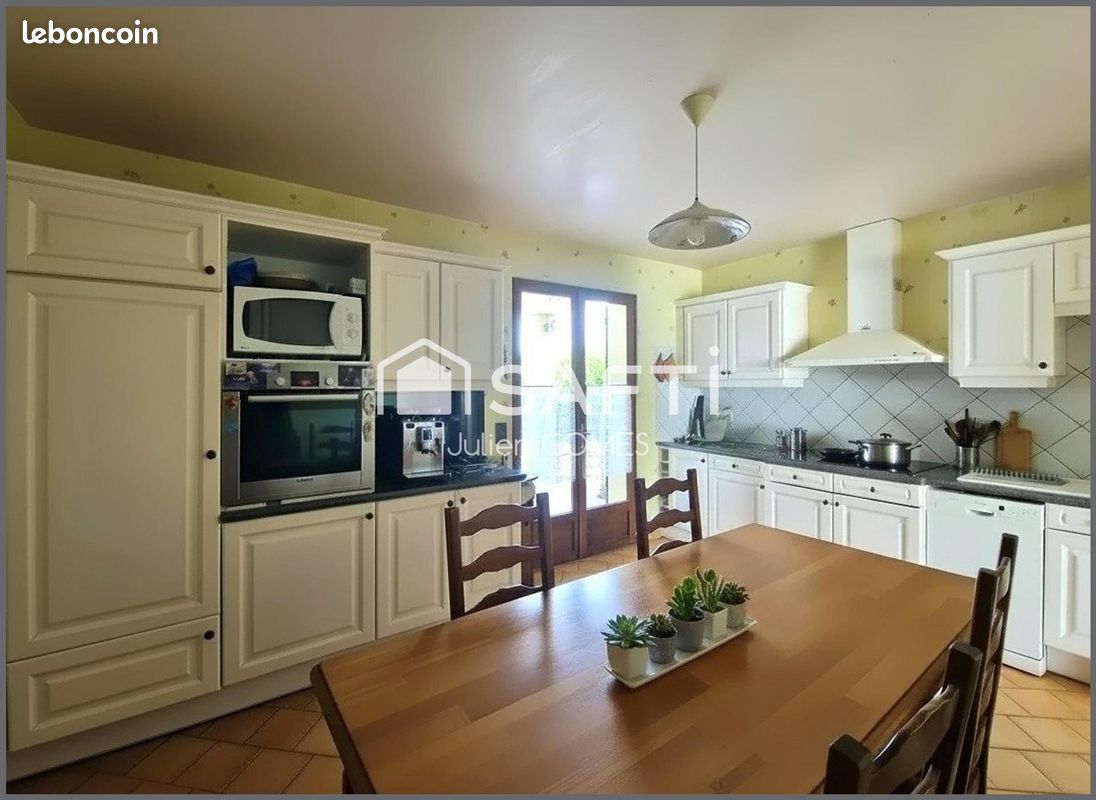 Maison 9 pièces 228 m² (image 7)