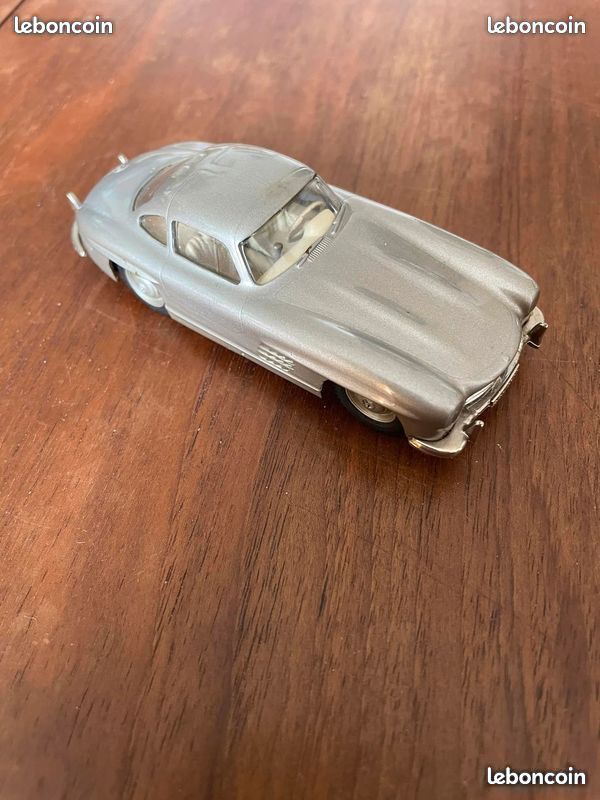 Rare « Somerville Models » GB Mercedes-Benz 300 SL réf : 105 (image 2)