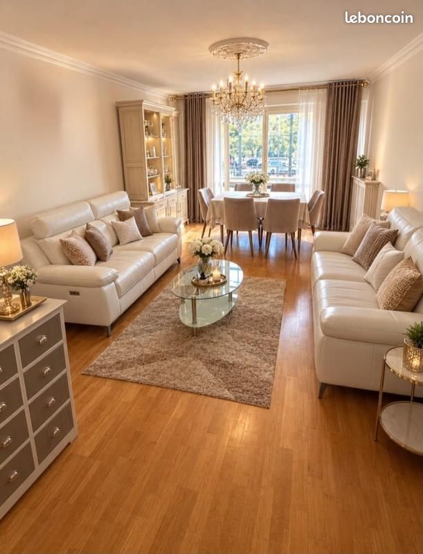 Appartement 4 pièces 95 m² · à Paris 20ème Arrondissement · 95 m² · 2 433 €/mois