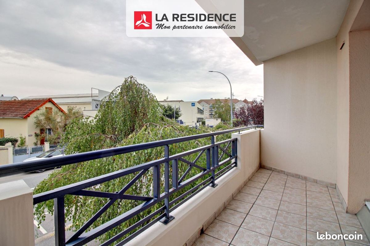 Appartement 2 pièces 49 m² · à Poissy · 49 m² · 190 000 €